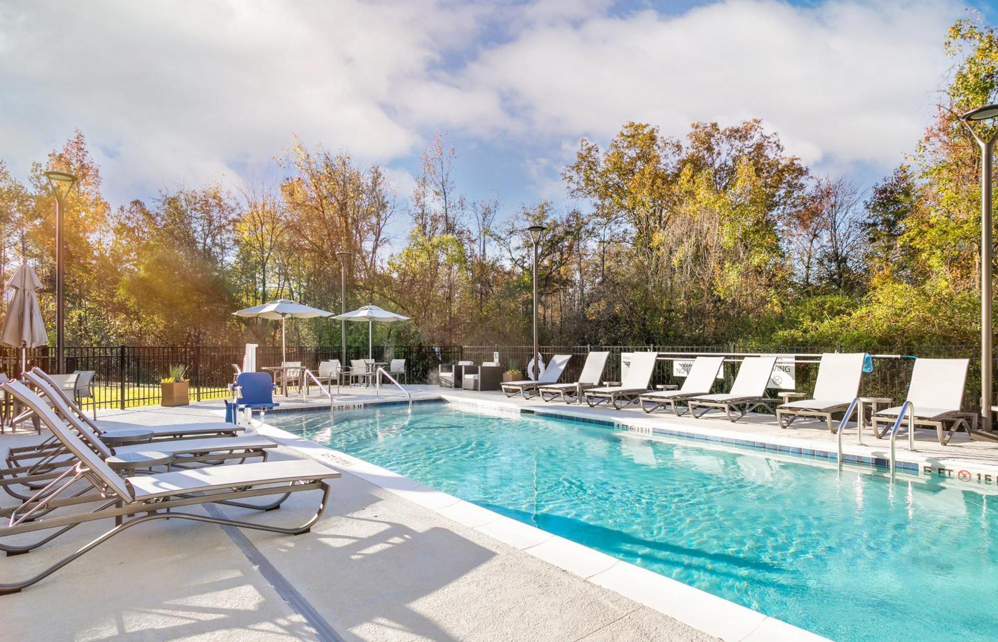 Candlewood Suites Chattanooga Hamilton Place By Ihg Exteriör bild
